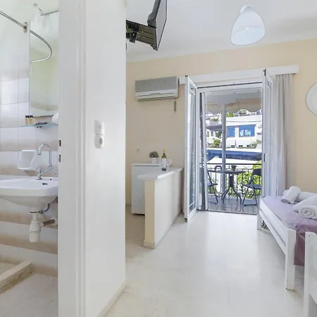 Tasoula With Mountain View דירה